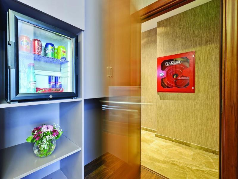 Blueway Hotel City 伊斯坦布尔 外观 照片