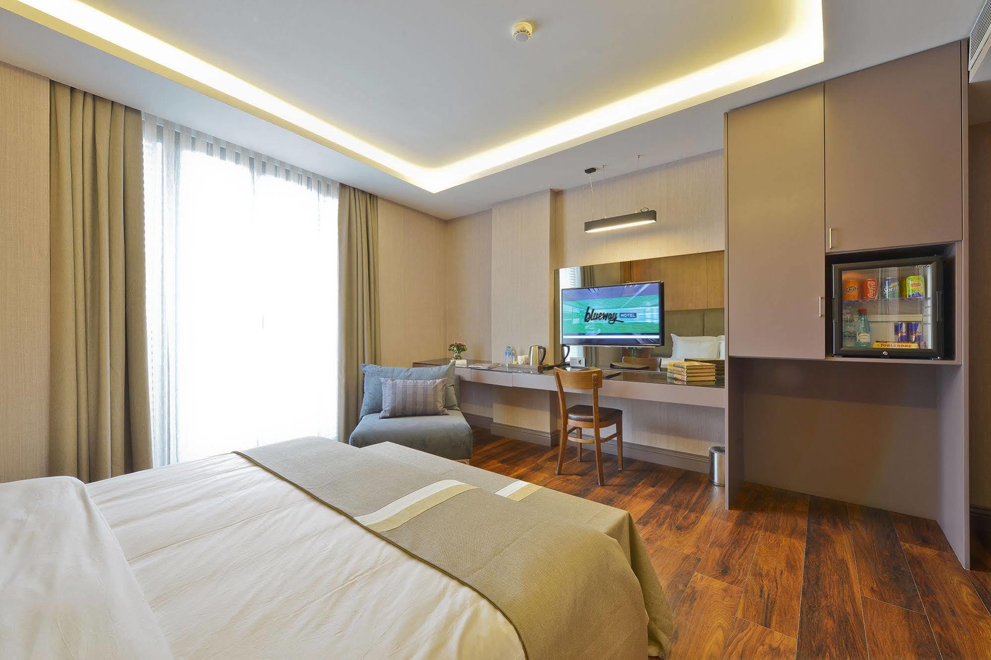 Blueway Hotel City 伊斯坦布尔 外观 照片