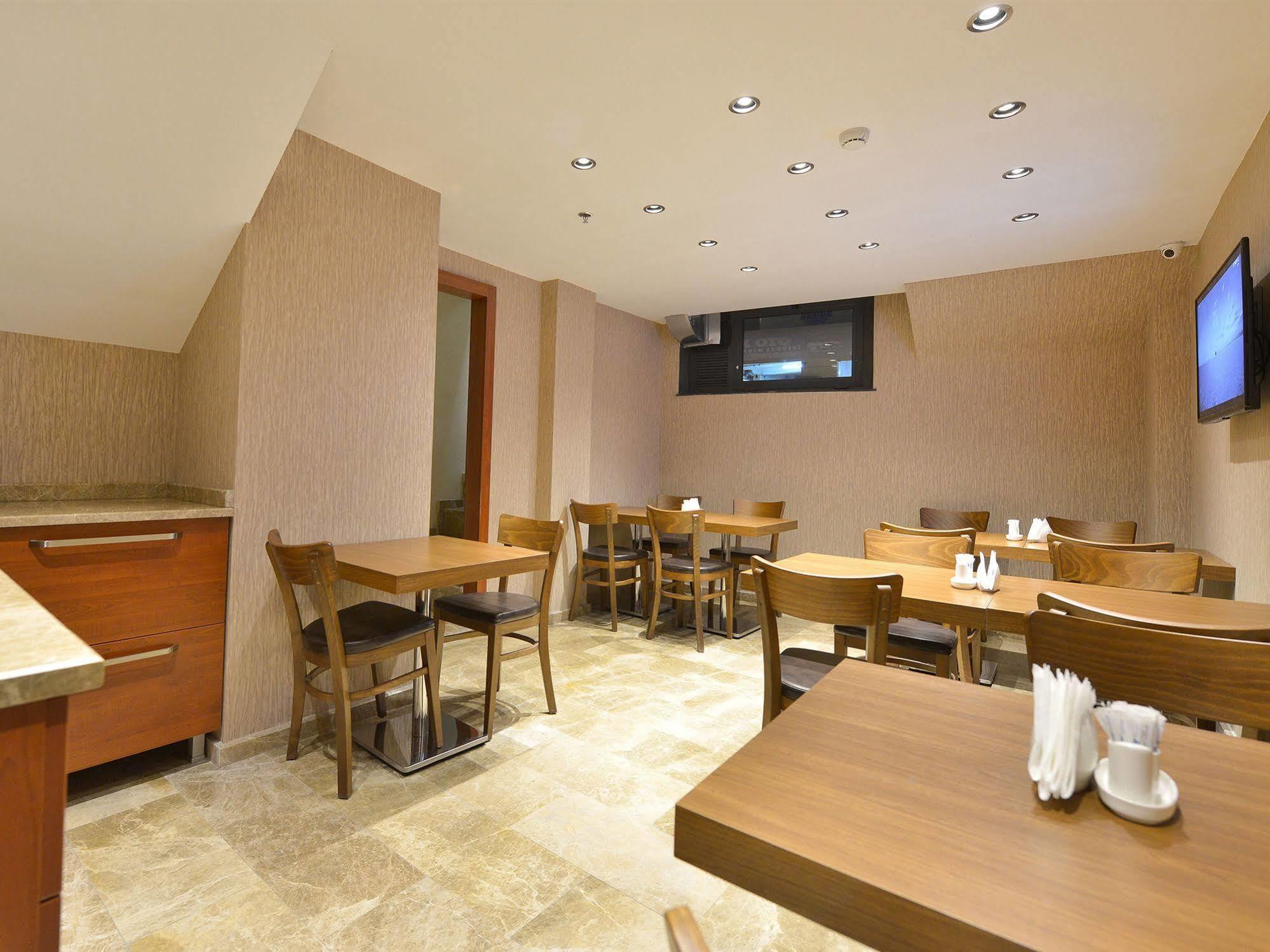Blueway Hotel City 伊斯坦布尔 外观 照片